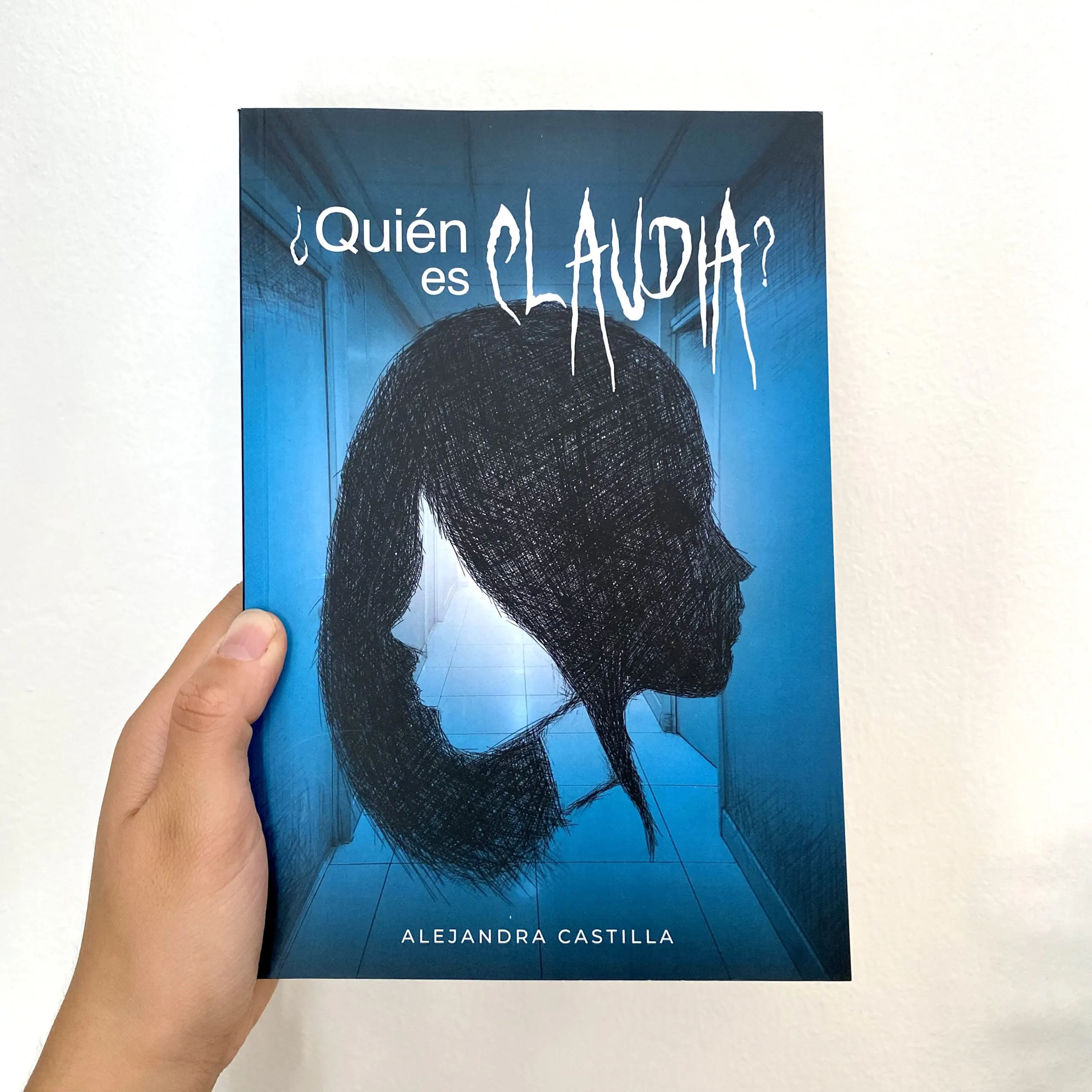 Cubierta_¿Quién es Claudia?